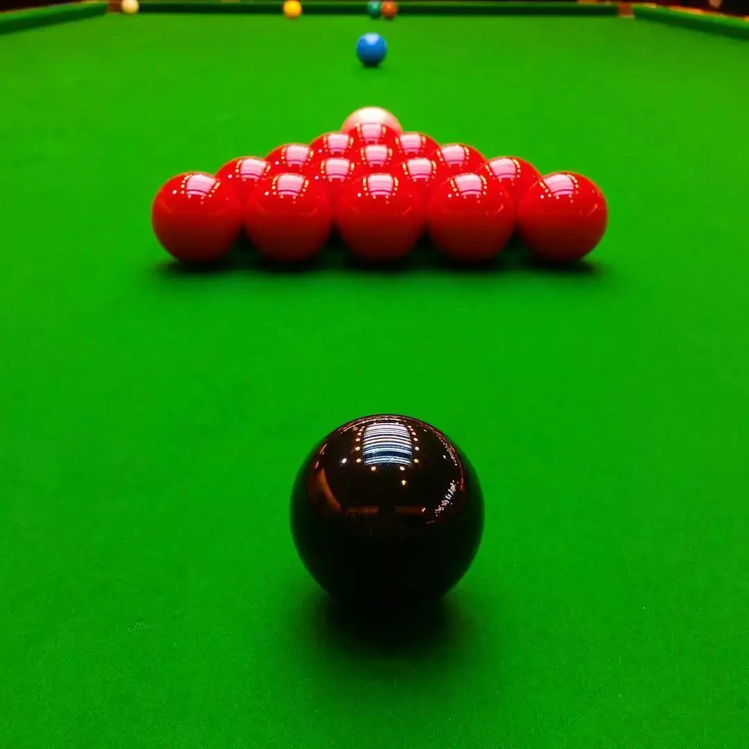 2023斯诺克北爱尔兰公开赛首轮：霍金斯决胜局险胜斯莱瑟，史诗对决值得回味